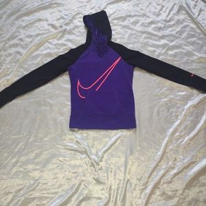 Nike Women's DRI fit Pull Over Hoodie